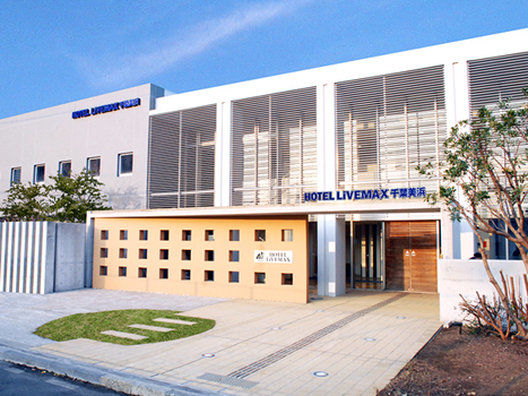 Hotel Livemax Budget Chiba Mihama Екстериор снимка