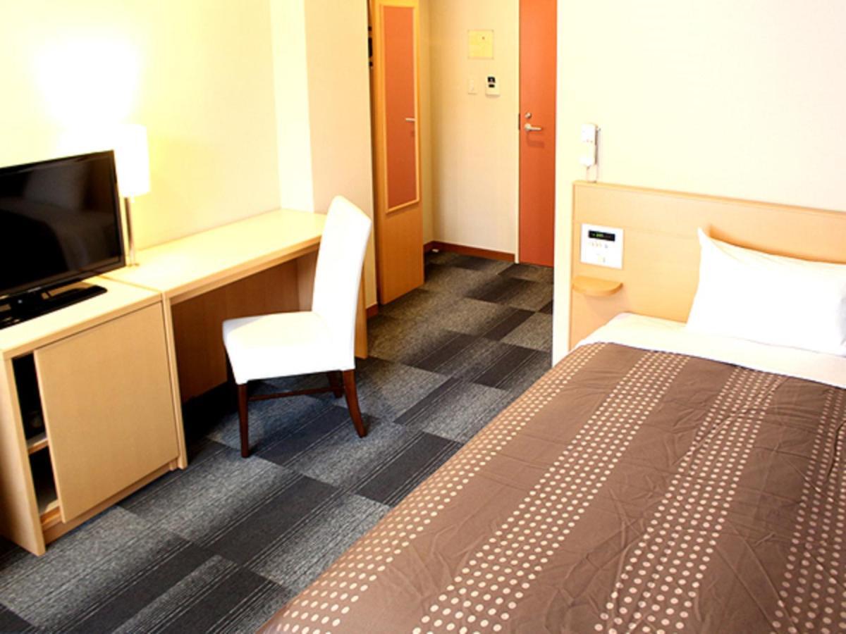 Hotel Livemax Budget Chiba Mihama Екстериор снимка